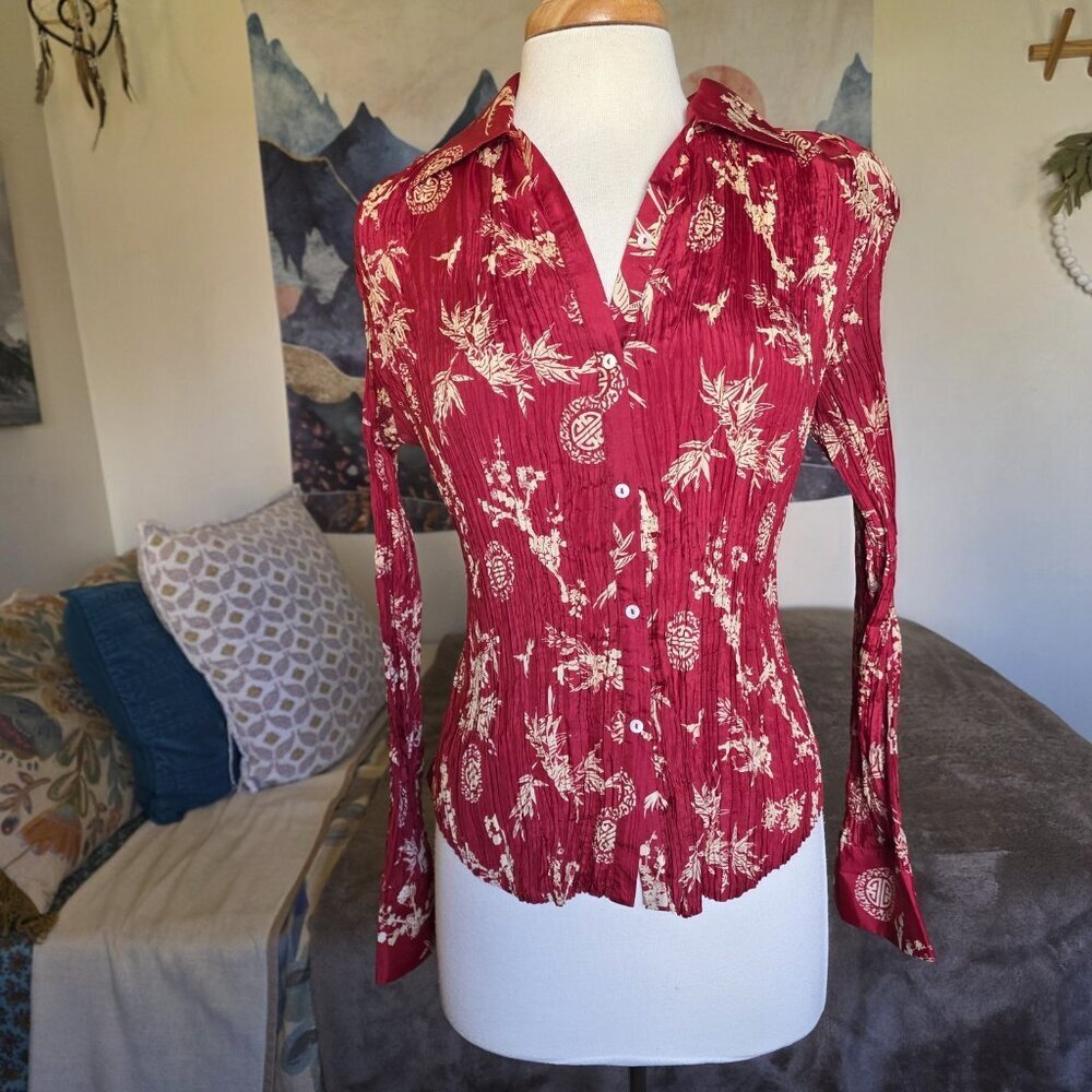 CrinkleRed - Picture 3 of 12